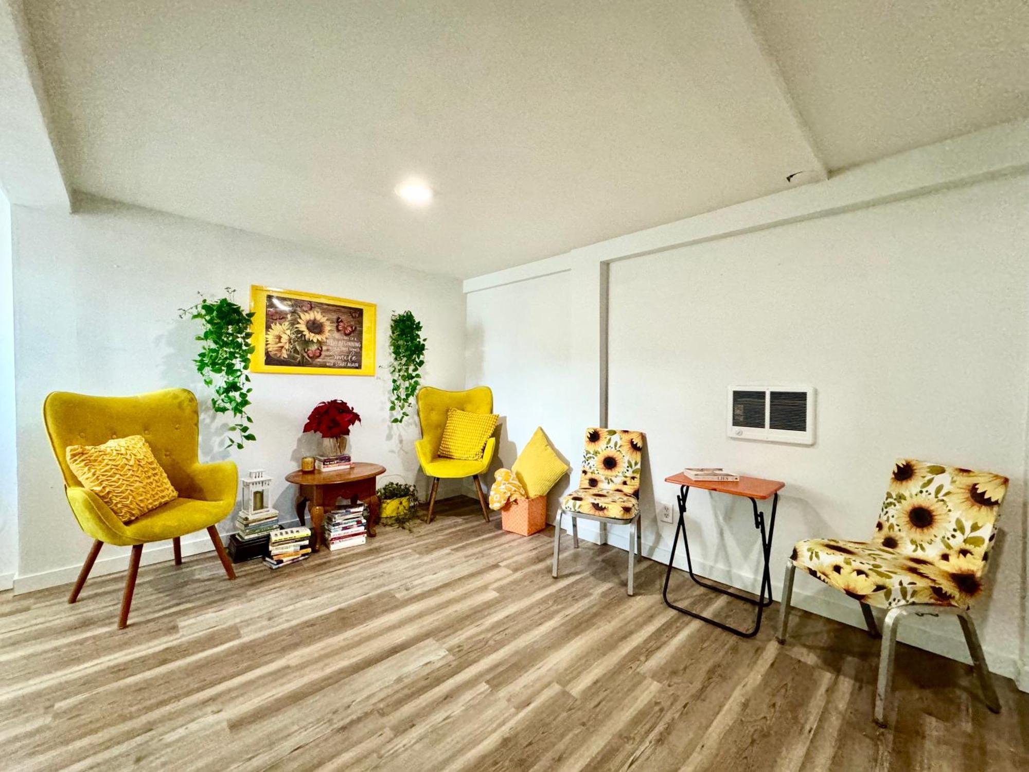 Tiny Private Room On The 1St Floor With Shared Bathroom Near Seatac Airport And Downtown Σιάτλ Εξωτερικό φωτογραφία