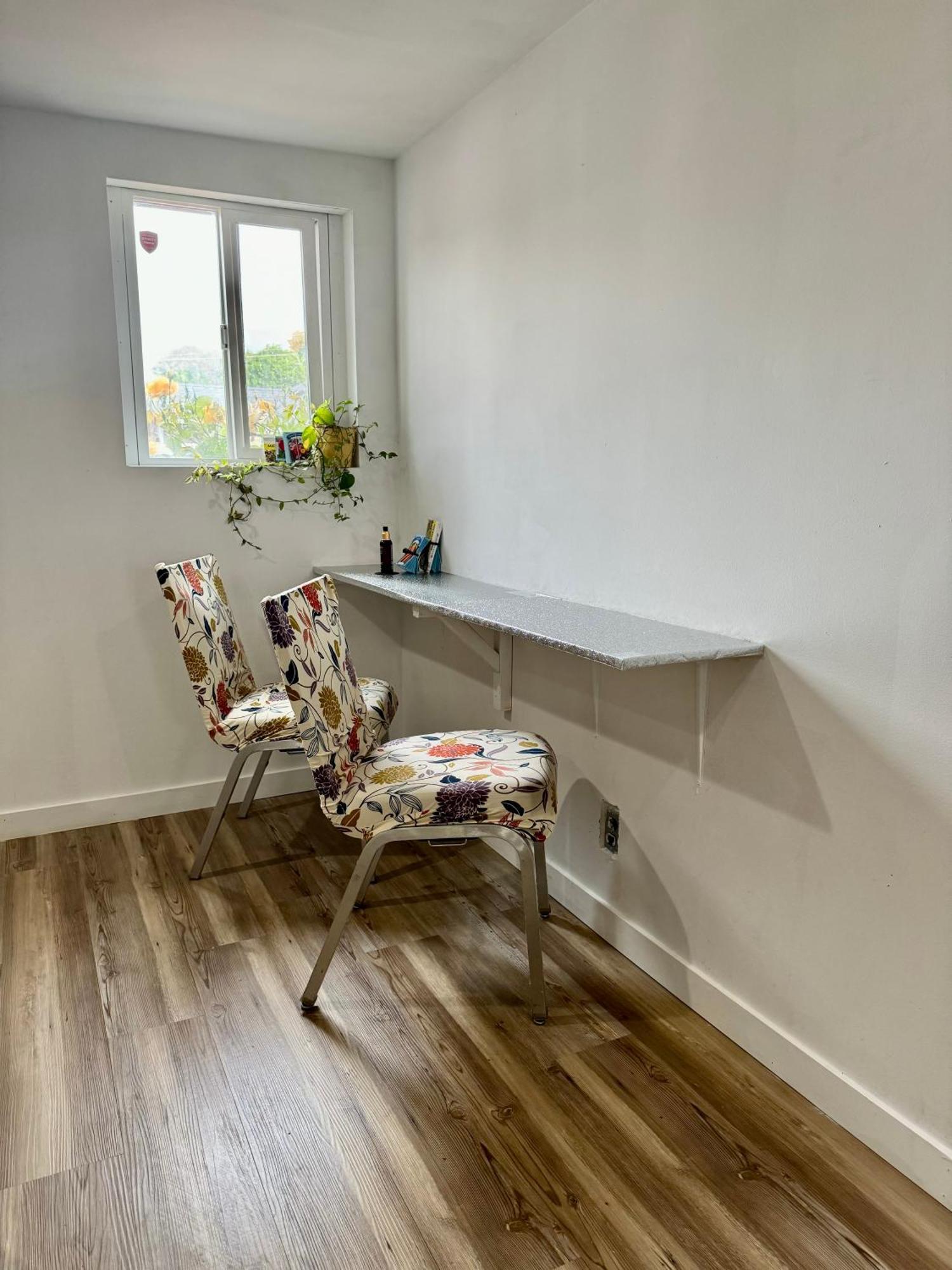 Tiny Private Room On The 1St Floor With Shared Bathroom Near Seatac Airport And Downtown Σιάτλ Εξωτερικό φωτογραφία