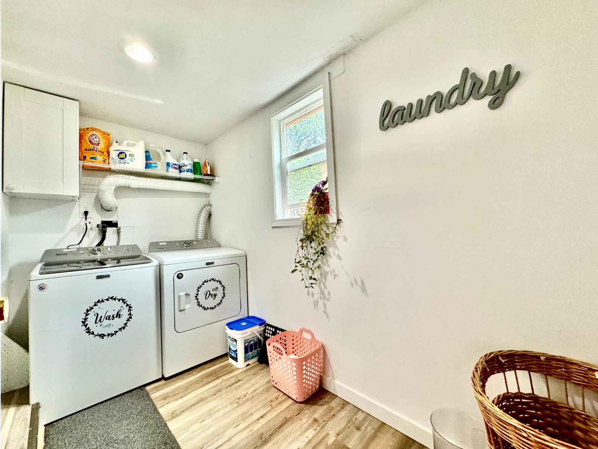 Tiny Private Room On The 1St Floor With Shared Bathroom Near Seatac Airport And Downtown Σιάτλ Εξωτερικό φωτογραφία